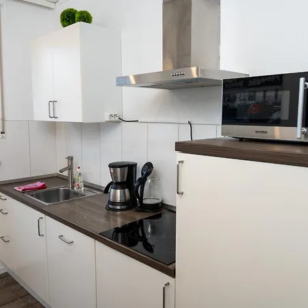 Art City-studio Kassel 10, Groß, Modern, Citynah, Kostenfreie Parkplätze, Süd-balkon, Ruhig, Herkulesblick, Voll Ausgestattet