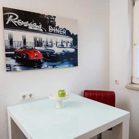 Art City-studio Kassel 10, Groß, Modern, Citynah, Kostenfreie Parkplätze, Süd-balkon, Ruhig, Herkulesblick, Voll Ausgestattet Apartment *