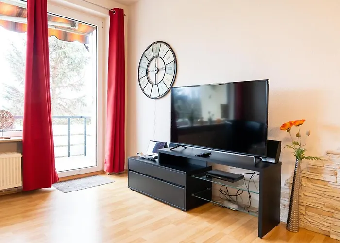 شقة Art City-studio Kassel 10, Gross, Modern, Citynah, Kostenfreie Parkplaetze, Sued-balkon, Ruhig, Herkulesblick, Voll Ausgestattet Niestetal